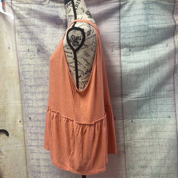 In excellent condition 2 Woman’s top. Old Navy XXL - Picture 7 of 16